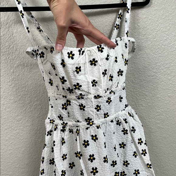 NWT For Love and Lemons Brenda Floral Midi Dress Daisy Strappy Open Back Sz L - Picture 7 of 15